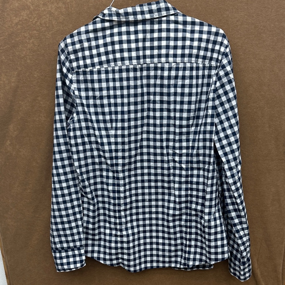 J. Crew Women’s Navy and White Gingham Button-Down Shirt - Picture 3 of 3